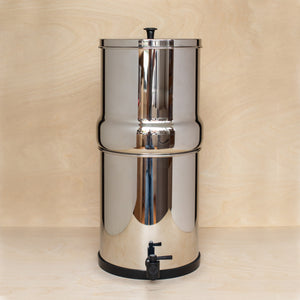 Front view of Medium 8.5L British Berkefeld stainless steel gravity water filter, like Big Berkey.