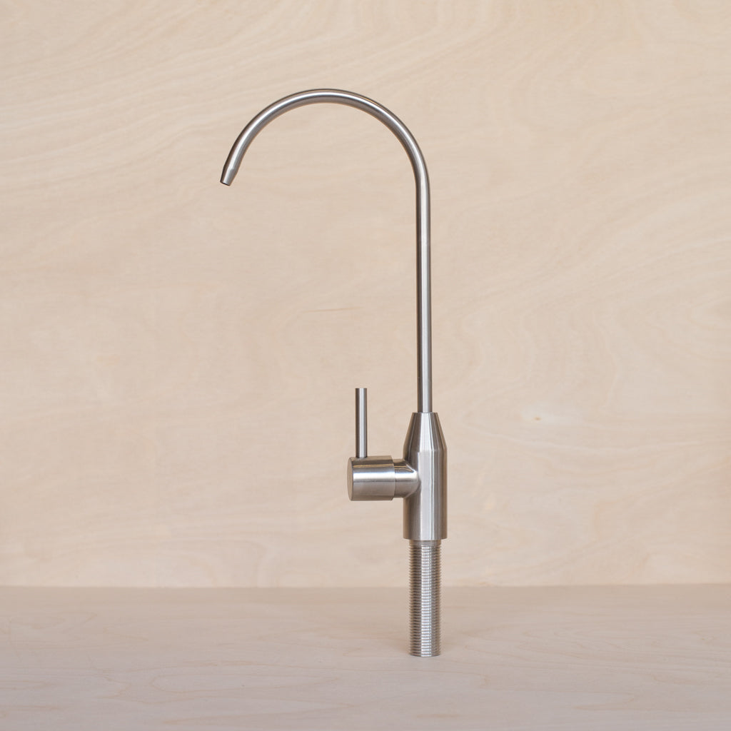 AquaTru Undersink Water Purifier faucet.